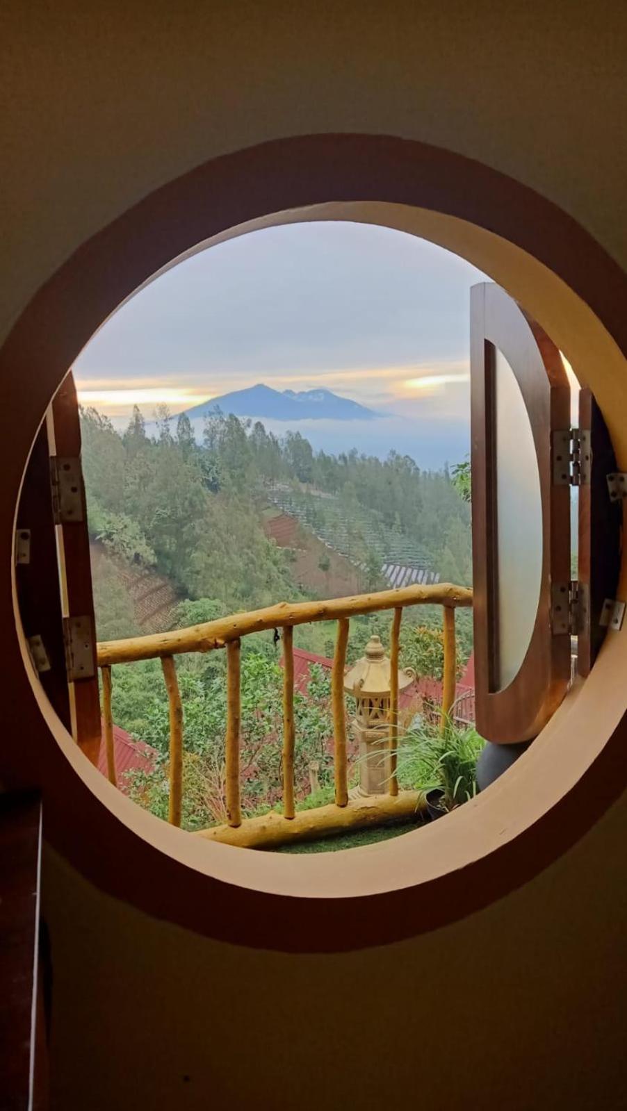 Hotel Nature Bromo And Resort Пасуруан Экстерьер фото